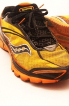 SAUCONY
