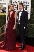 Christine Evangelista și Josh Henderson