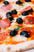 Pizza, semipreparate şi alimente procesate