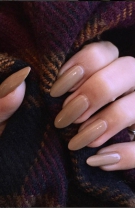 Nude cu tonuri de caramel @ nailsbybee_09