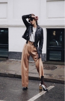 Pantaloni oversized