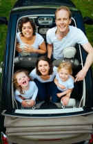 Îi respecți prietenii și familia