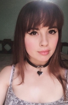 Păr lung cu breton drept