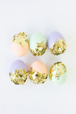 Ouă cu model confetti