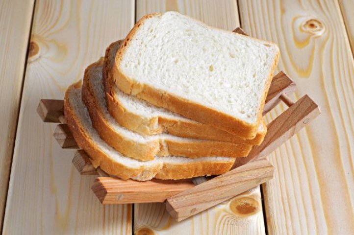 Pâine albă şi covrigei