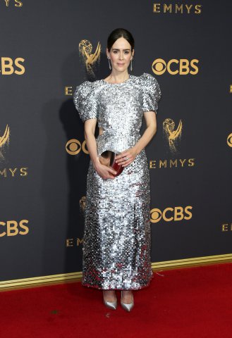 Sarah Paulson în Carolina Herrera