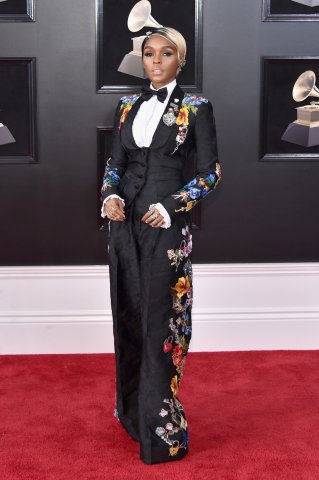 Cel mai bine îmbrăcate: Janelle Monae în Dolce&Gabbana