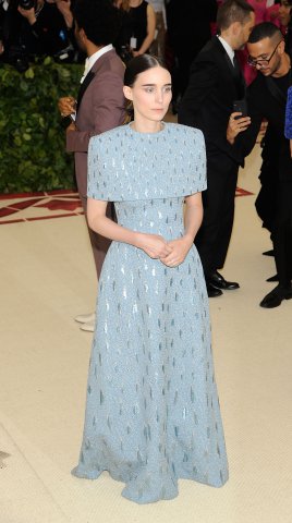 Cele mai frumoase ținute: Rooney Mara în Givenchy