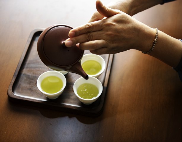 Bea ceai verde