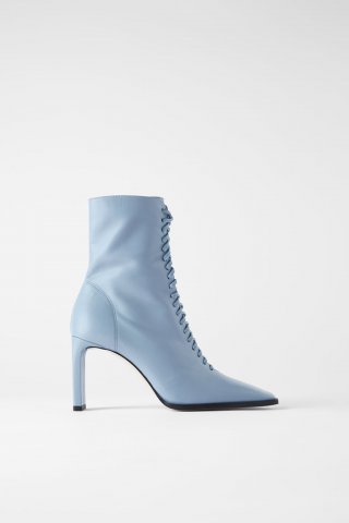 Botine bleu ciel cu toc rectangular