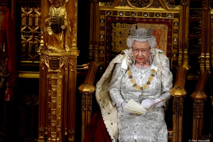 Megxit distruge monarhia britanică 