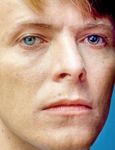 Ochii misterioși ai lui David Bowie