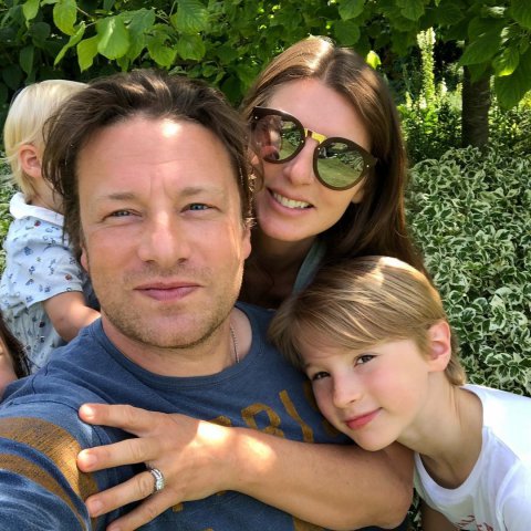 Jamie Oliver are o familie senzațională