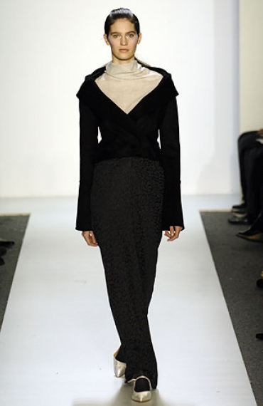 BLUZA DECOLTATA