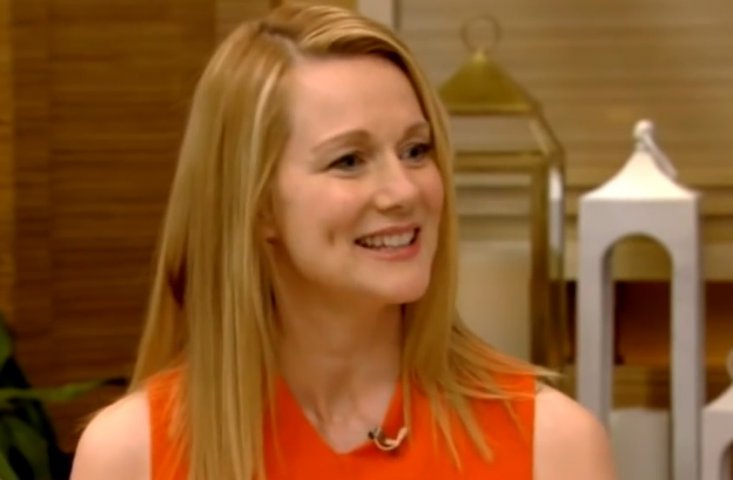 Laura Linney, la 49 de ani