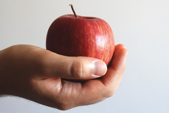 7. Ia doar fructe și legume potrivite, niciodată prea mici sau prea mari
