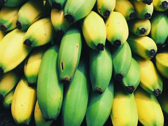 10. Alege bananele în funcție de momentul în care intenționezi să le mănânci