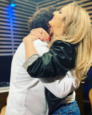 S-au căsătorit după 3 ani de relație