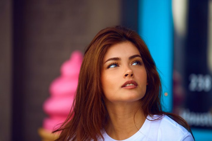 Terapia te ajută să îți transformi gândirea emoțională într-o gândire logică