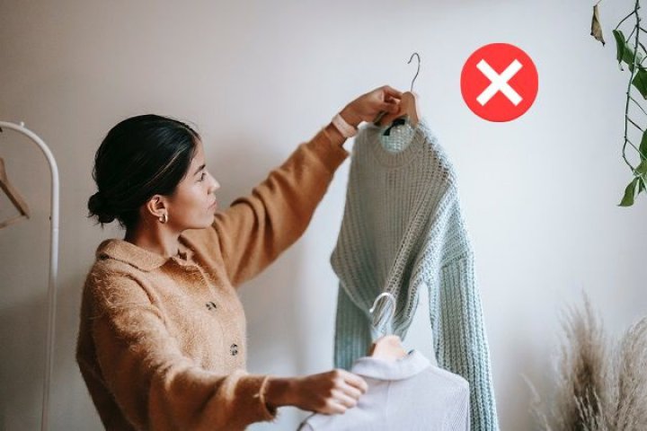 Folosește un prosop dacă vrei să le usuci simplu și rapid