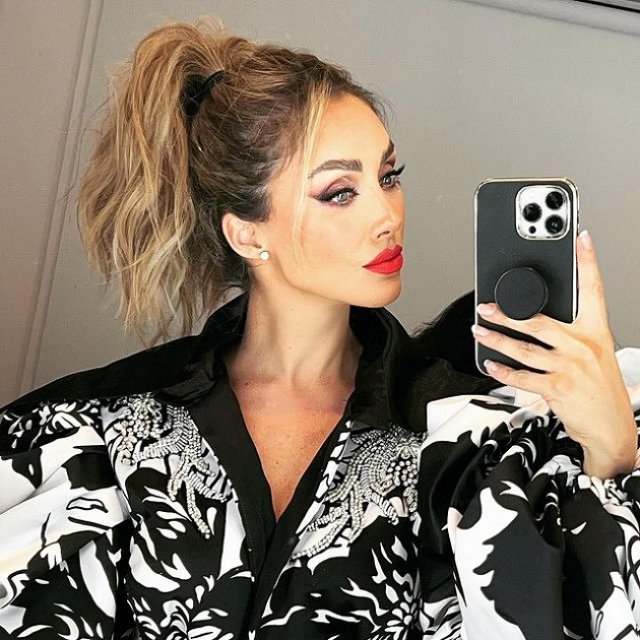 Anahí (Mia Colucci) - născută pe 14 mai 1983