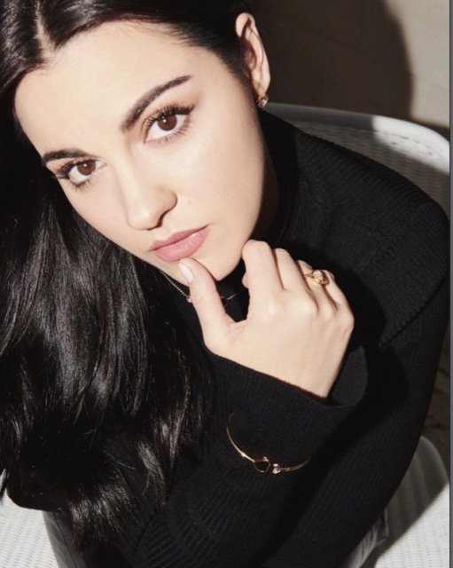 Maite Perroni (Lupita Fernandez) - născută pe 9 martie 1983