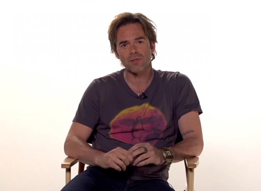 Billy Burke (Charlie Swan) – născut pe 25 noiembrie 1966