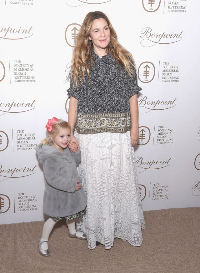 Drew Barrymore își ține copiii la curent în legătură cu locul în care se află