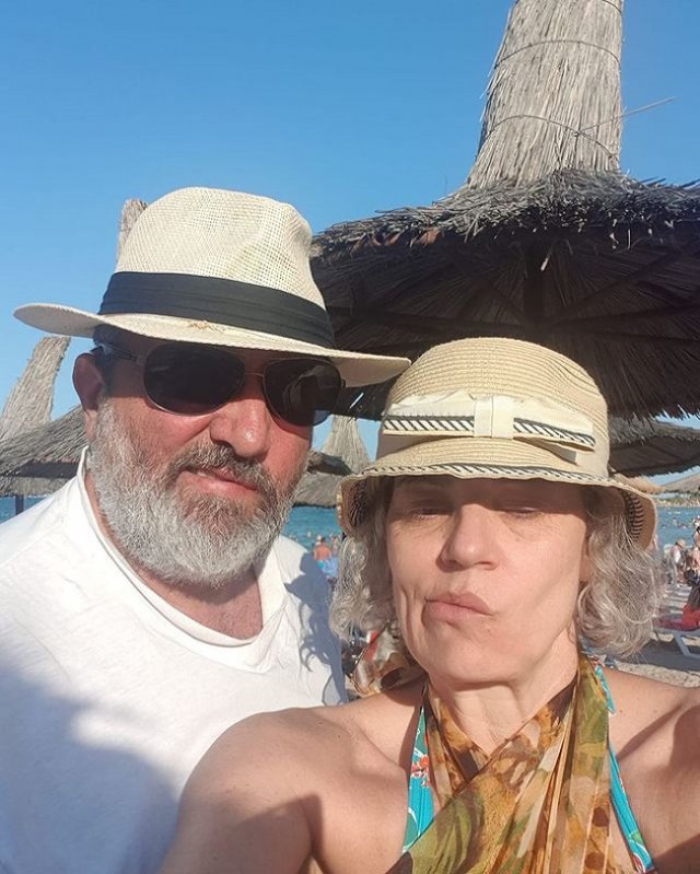 S-a regăsit cu prima iubire