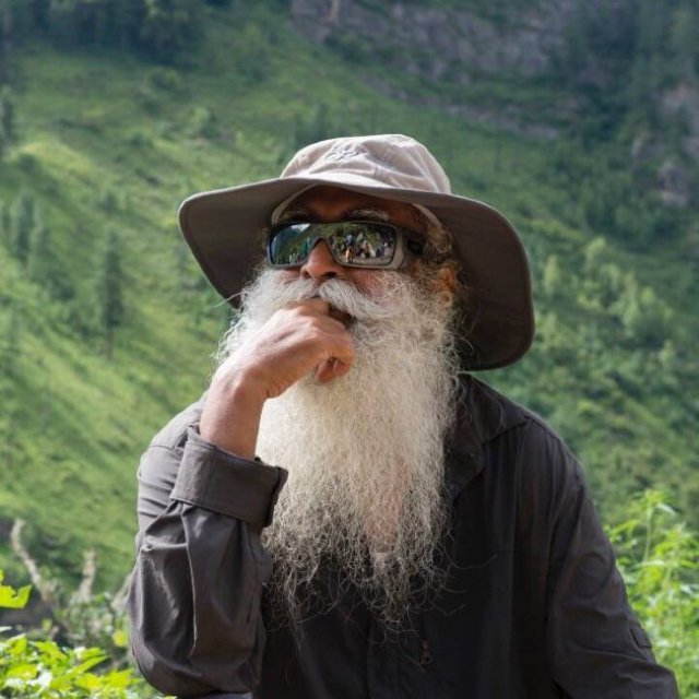 Sadhguru, acuzat că și-a ucis soția