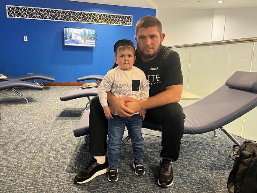 Hasbulla Magomedov , un "Mini Khabib"