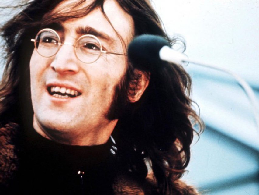 10. Dintele lui John Lennon.