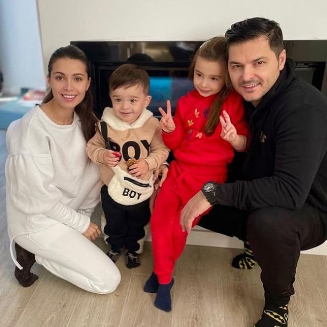 Își iubește enorm copiii