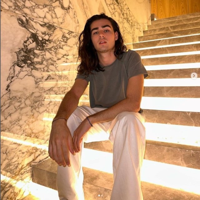 Radu Ștefan Bănică și-a lansat primul single!