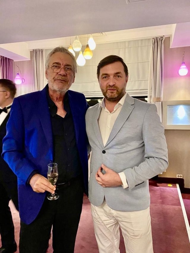 Îmbină relaxarea cu munca