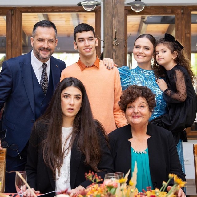 Mădălin Ionescu este un tătic împlinit pentru că are o familie numeroasă