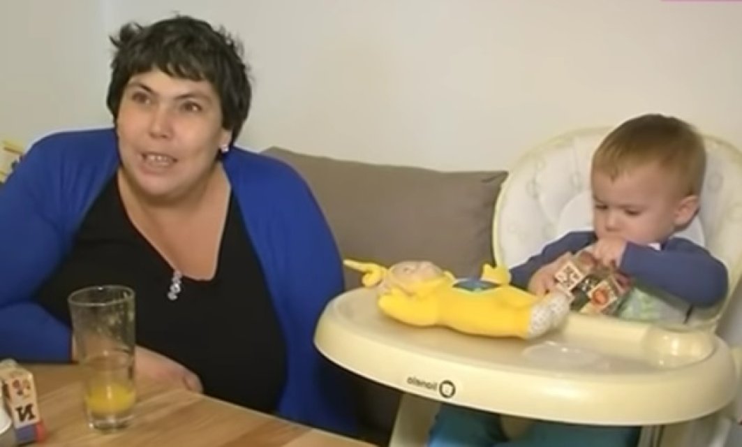 I-a fost greu să găsească o școală pentru fiul ei