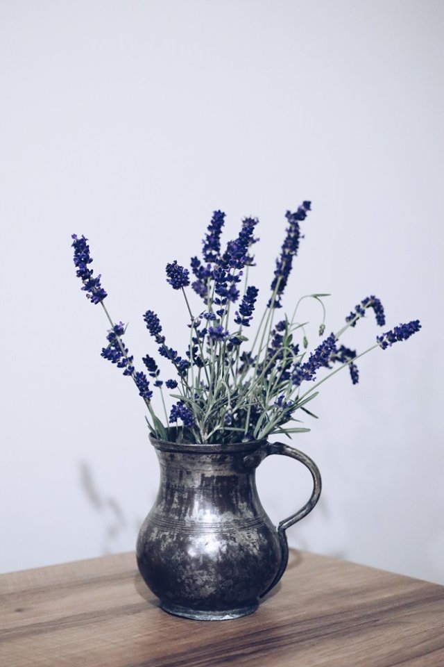 12. Folosește uleiuri aromatice