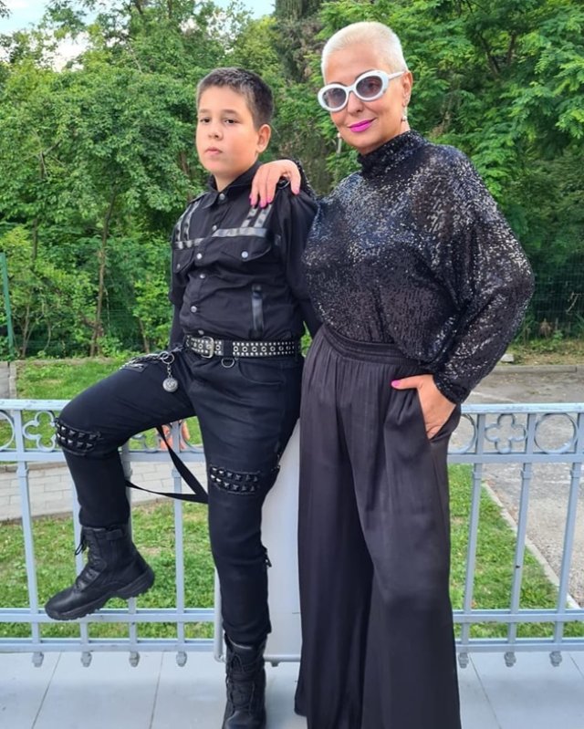 Fiul Monicăi Anghel, pregătit să-și facă debutul în actorie