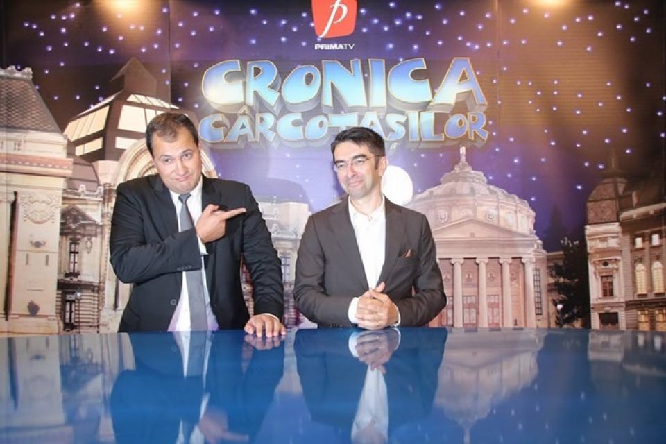 Are o vastă experiență în televiziune și radio