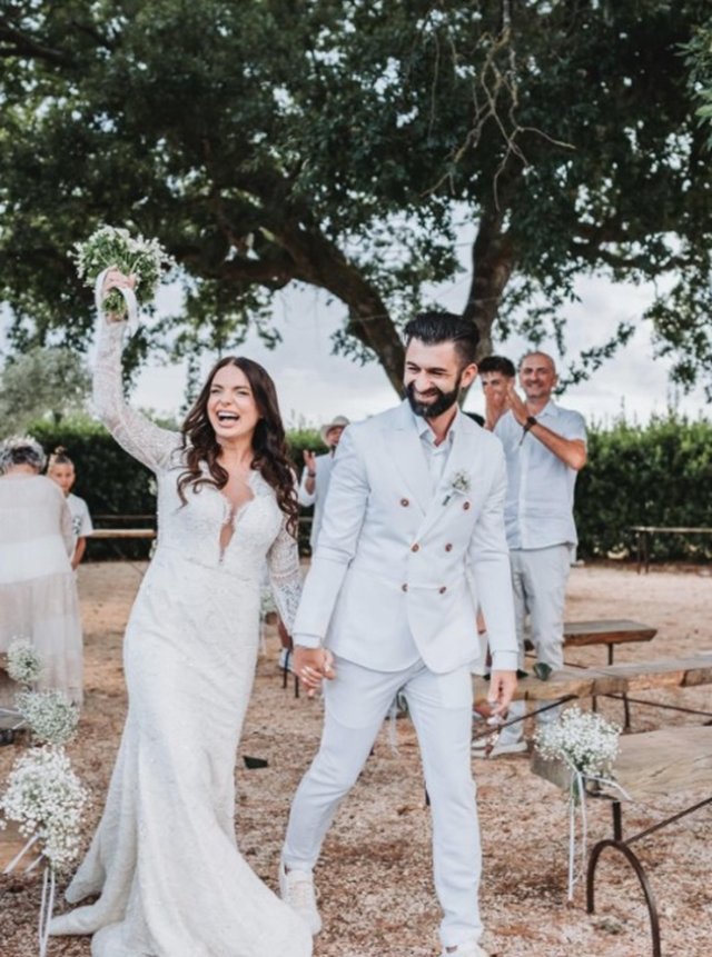 Jojo și Paul Ipate marchează un an de la nuntă cu o serie de fotografii deosebite