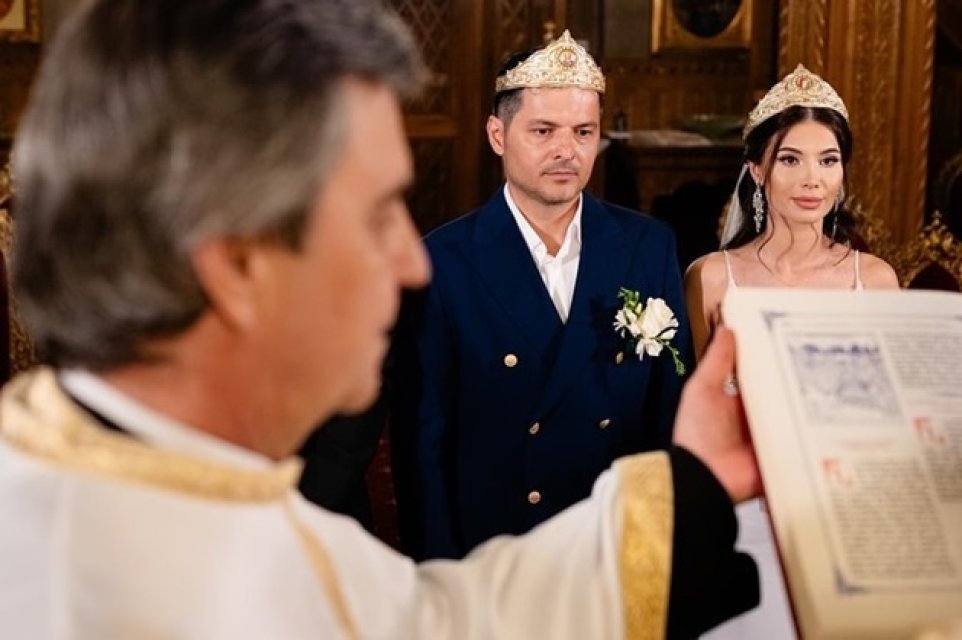 Carmina Vârciu a lipsit de la căsătoria tatălui ei cu Anda Călin