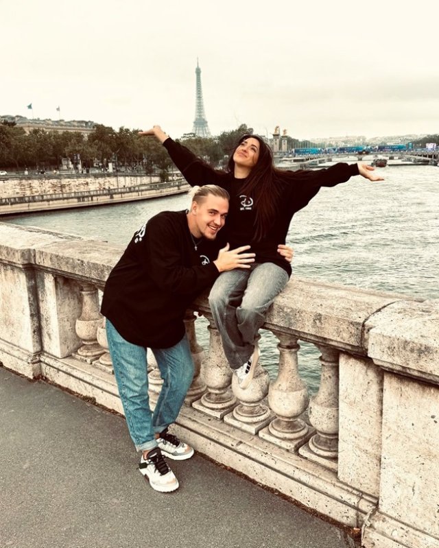 Larisa Iordache, însărcinată pentru prima oară la 28 de ani