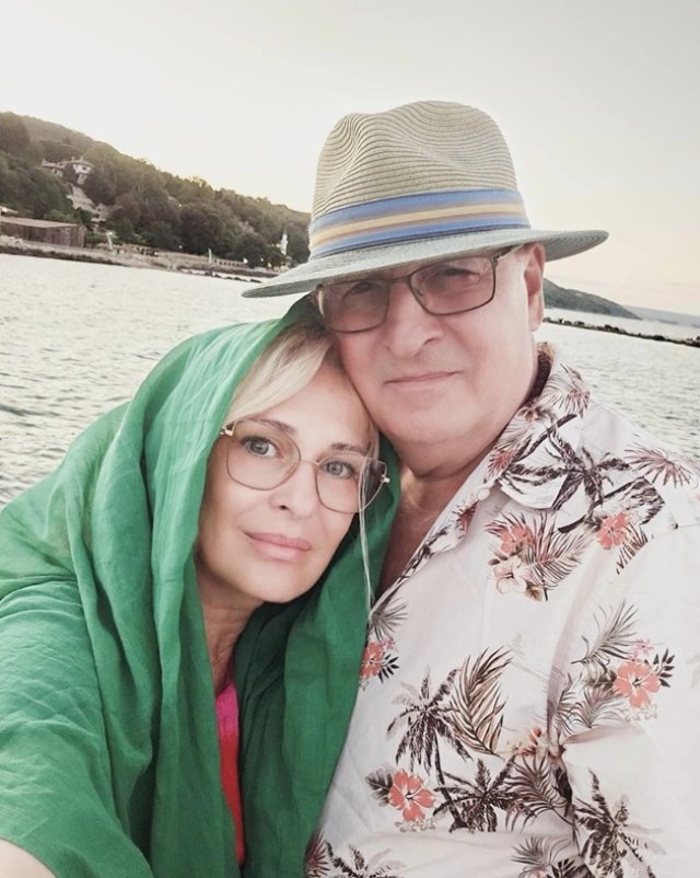 Bebe Cotimanis trăiește o iubire intensă alături de actrița Iulia Dumitru