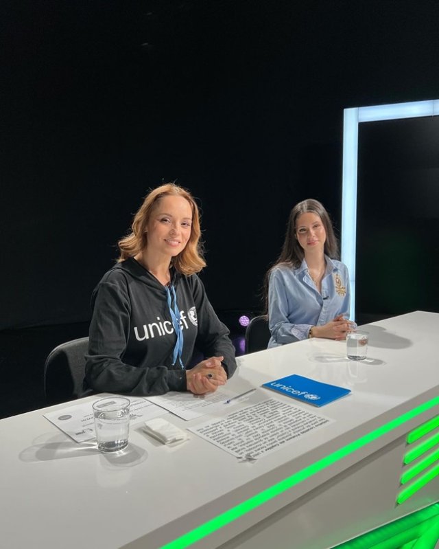 Andreea Marin plânge când se gândește la plecarea fiicei sale