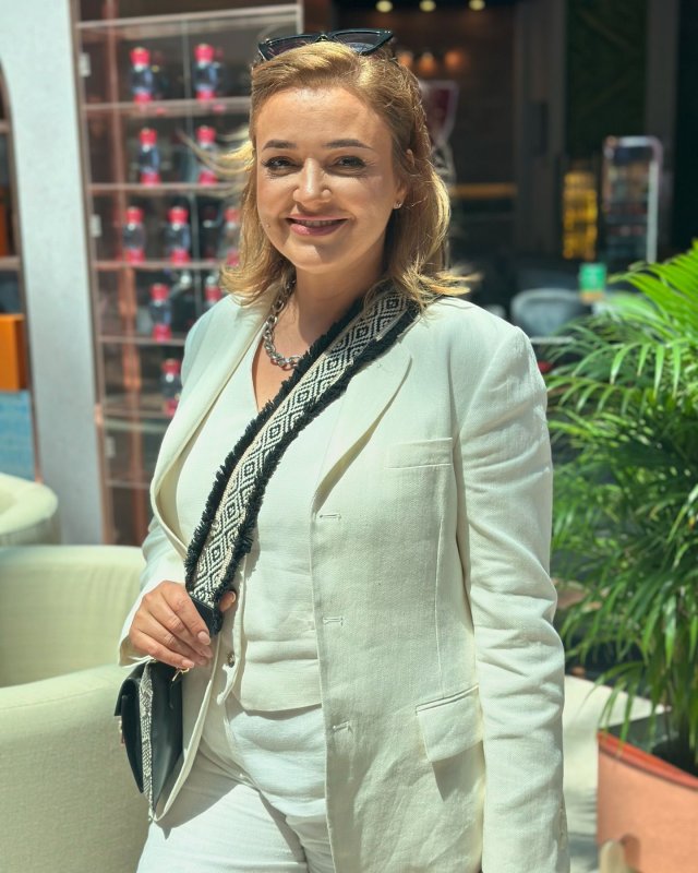 Cristina Bâtlan nu regretă decizia de a-și părăsi soțul infidel. "Disparuse încrederea"