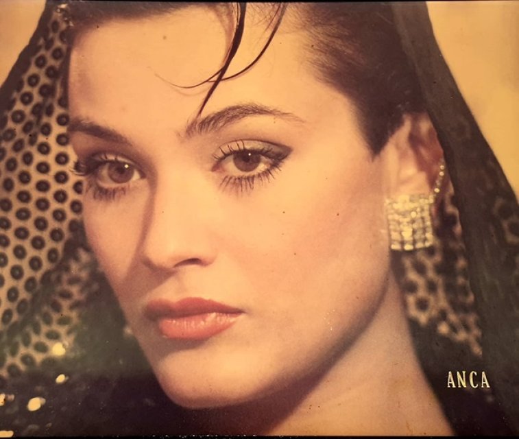 Au trecut patru decenii de la debutul Ancăi Țurcașiu în muzică și actorie