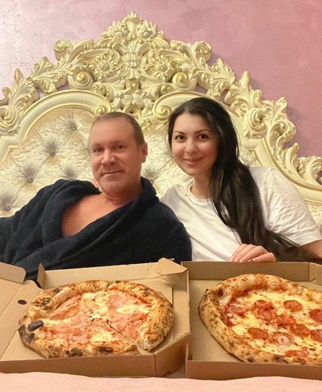 Vila de lux în care trăiesc Alin Oprea și Medana le oferă celor doi o atmosferă romantică