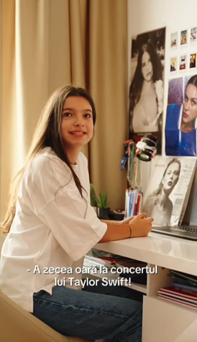 Mihai Morar are un apartament cu patru camere, iar dormitorul gemenelor e plin de postere cu vedete