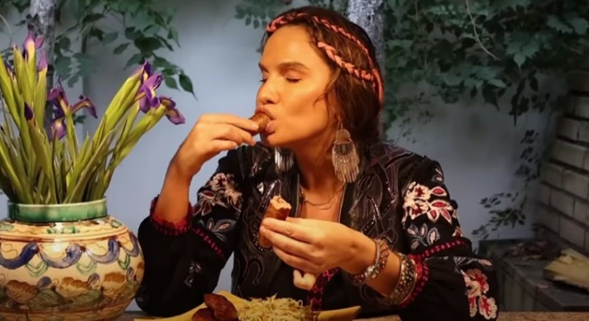 Anna Lesko gătește adesea alături de fiul ei
